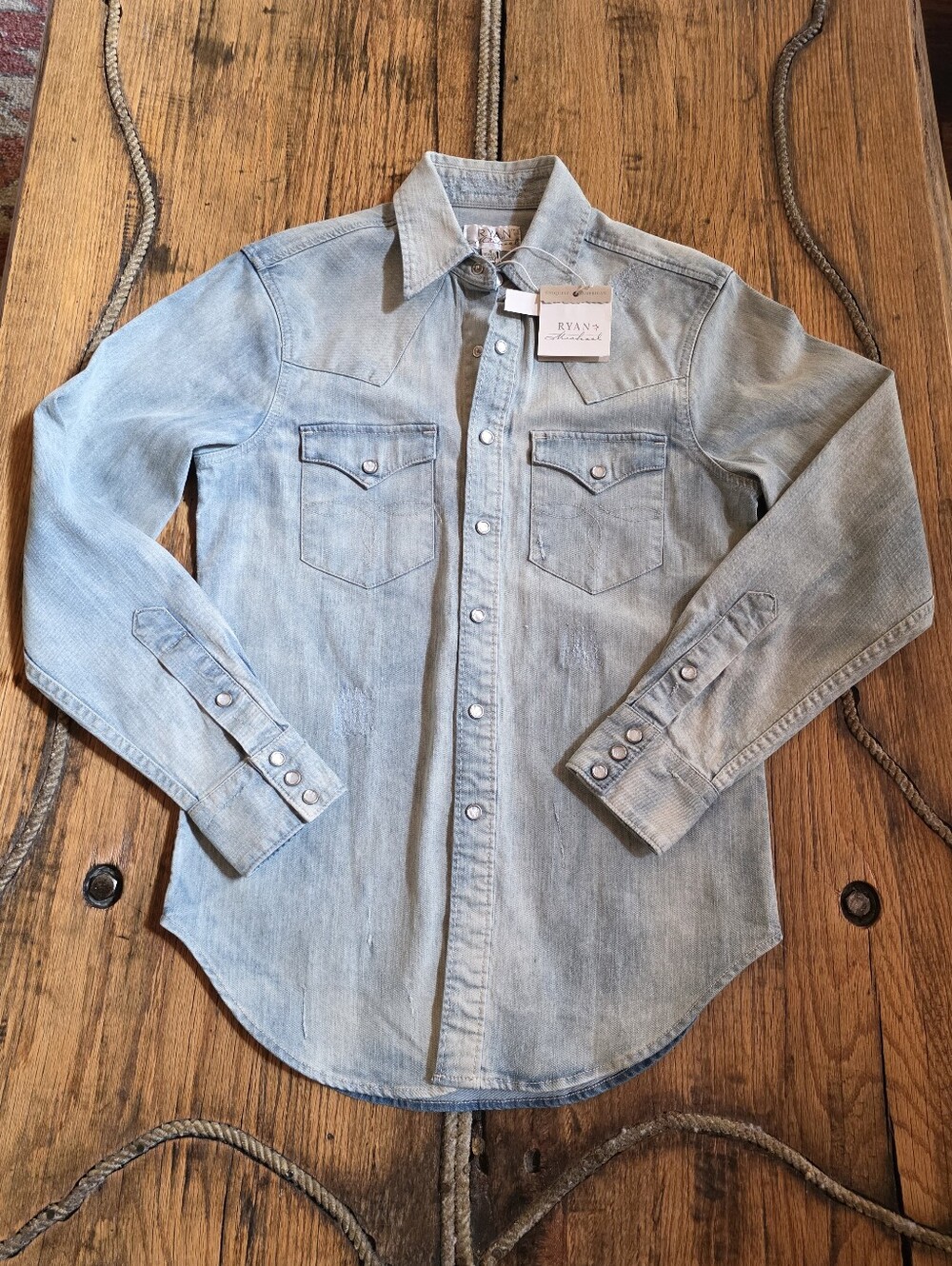 Ryan Micheal NWT Western-Style Light Blue Denim Shirt Mens Small